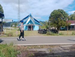 Pengamanan Ibadah Paskah Oleh Personel Polsek Makimi