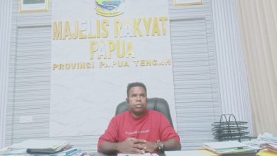 Ketua MRP Papua Tengah Meminta Gubernur Jadi Dosen Terbang untuk Perkuat Kehadiran Pemerintah di Semua Kabupaten